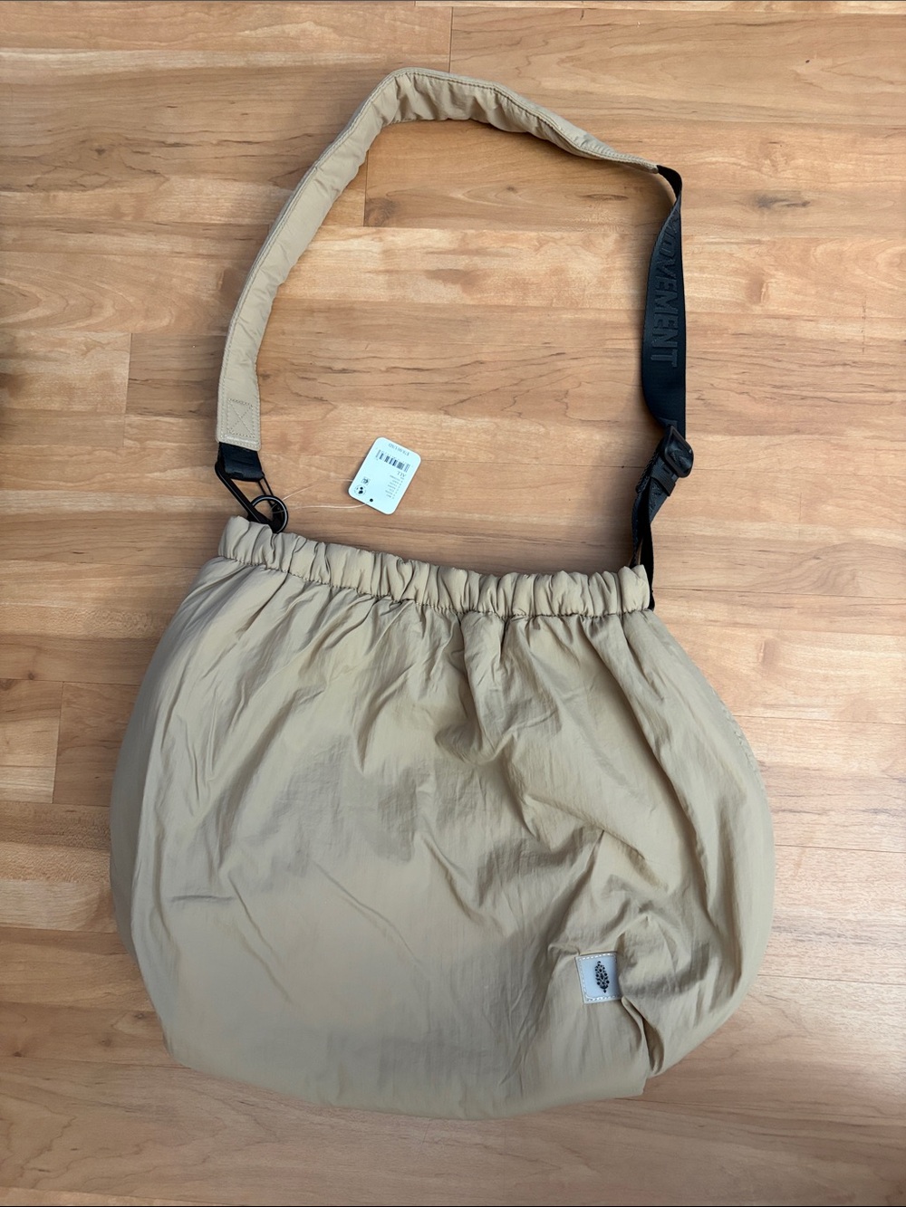 FP Movement Rest Day Carryall Bag – TAN – New With Tags - Picture 7 of 8